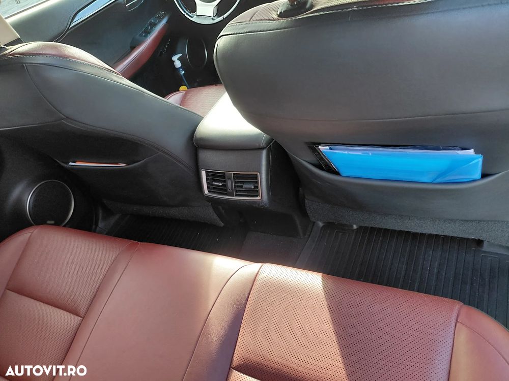 Lexus Seria NX 300h Luxury - 13