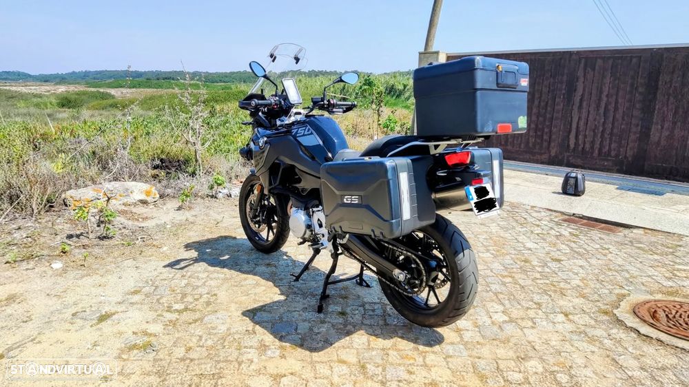 BMW F 750 GS Triple Black - 8