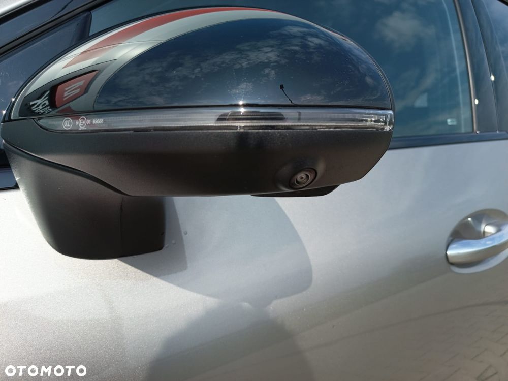 Mercedes-Benz GLC 300 4Matic 9G-TRONIC AMG Line Plus - 14