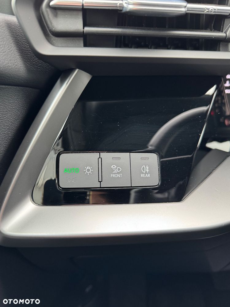 Audi A3 Sportback 35 TDI S tronic sport - 29