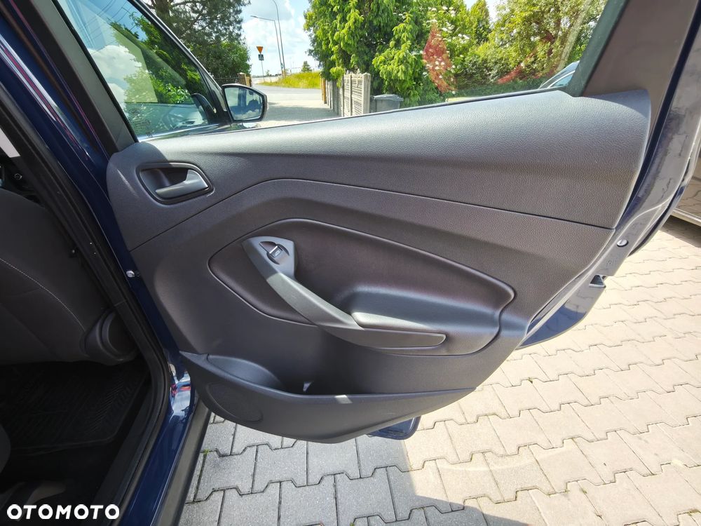 Ford Kuga S 2.0 TDCi 4x4 Editionsmodell - 34