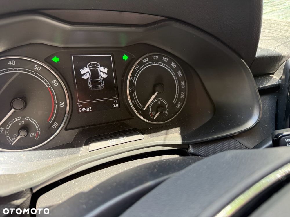 Skoda Kamiq 1.0 TSI Ambition - 5
