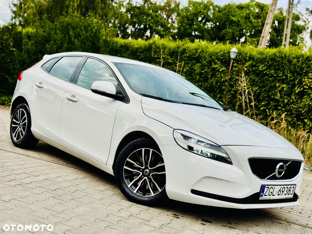 Volvo V40 D4 Drive-E Momentum - 5