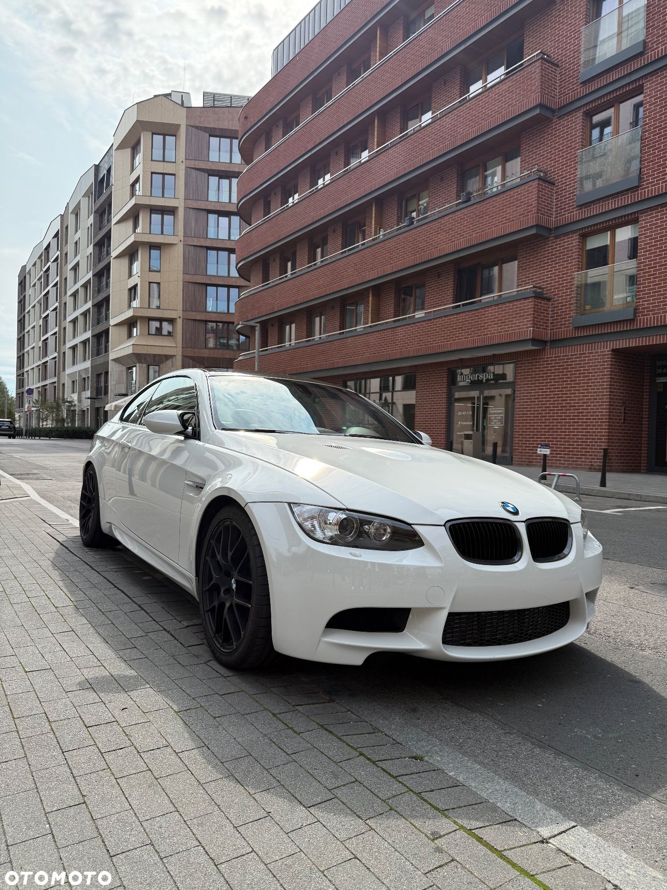 BMW M3 Standard - 1