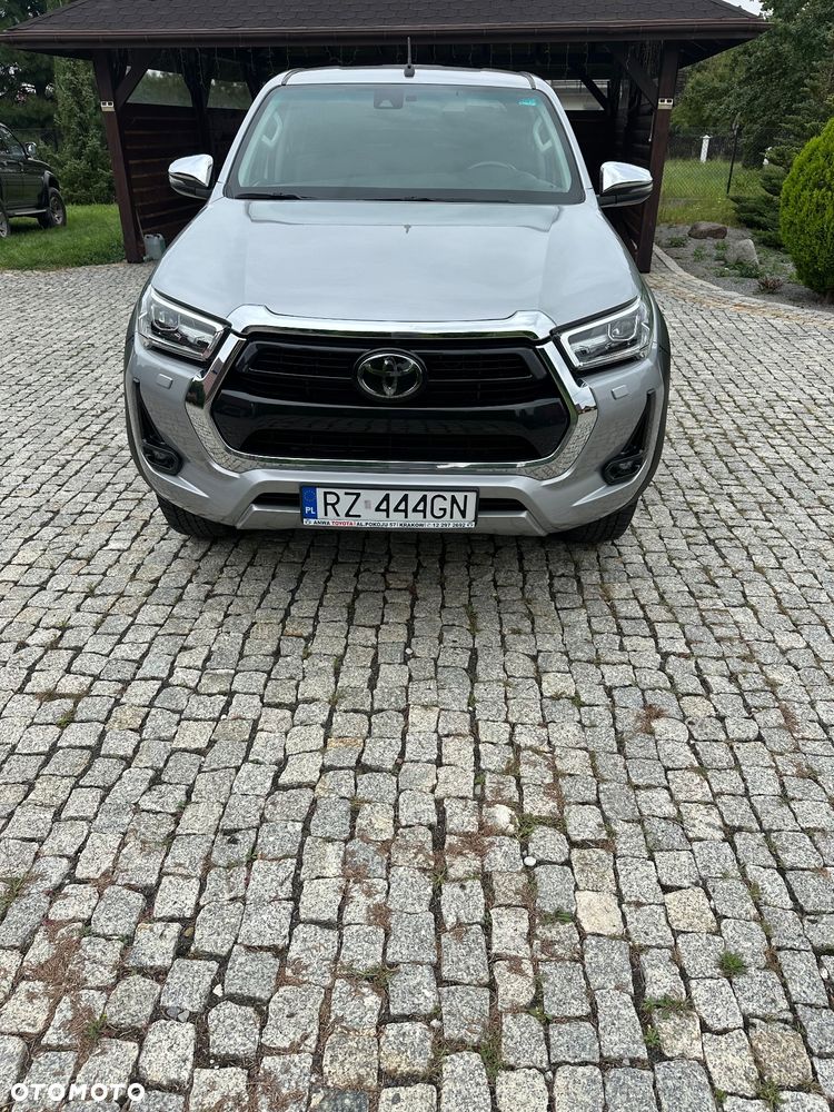 Toyota Hilux 2.8 D-4D Double Cab SR5+ 4x4 - 3