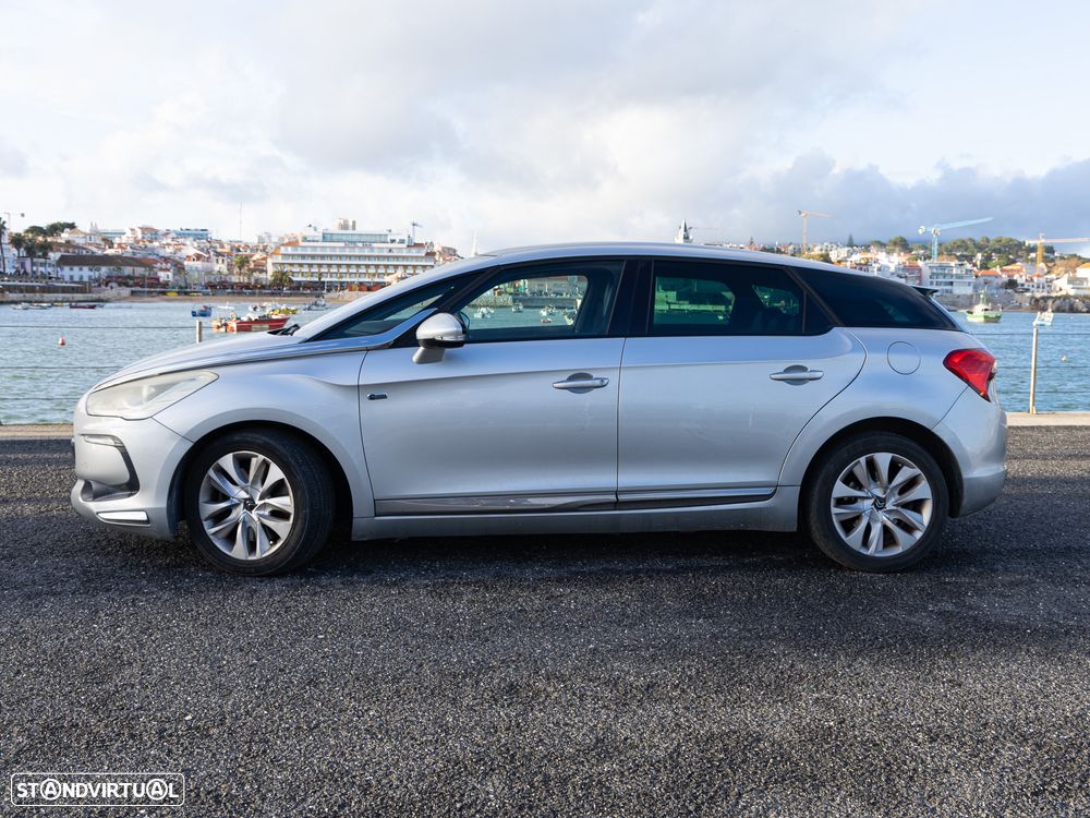 Citroën DS5 2.0 HDi Hybrid4 So Chic CMP6 - 2