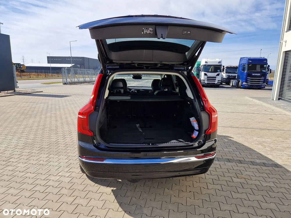 Volvo XC 90 B5 D AWD Plus Bright - 20