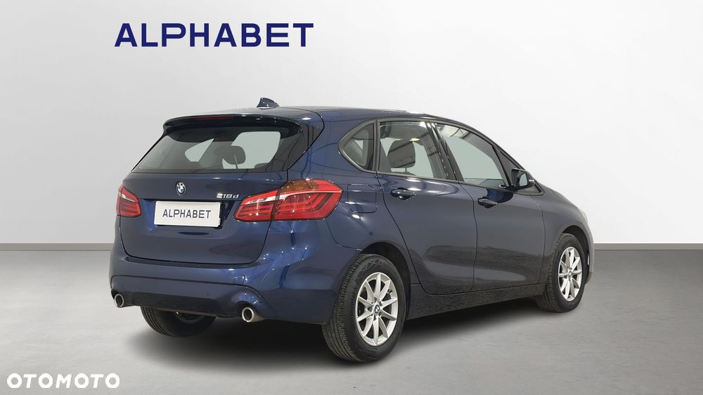 BMW Seria 2 218d - 5