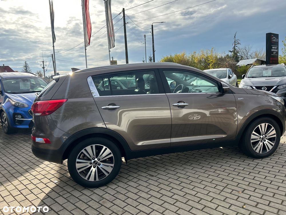 Kia Sportage 2.0 CRDI 184 4WD Automatik Spirit - 4