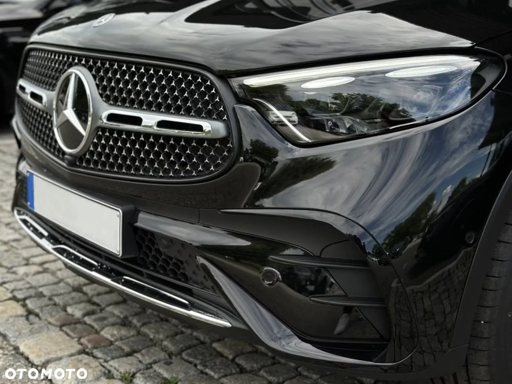 Mercedes-Benz GLC 200 d 4Matic 9G-TRONIC Edition Avantgarde - 4