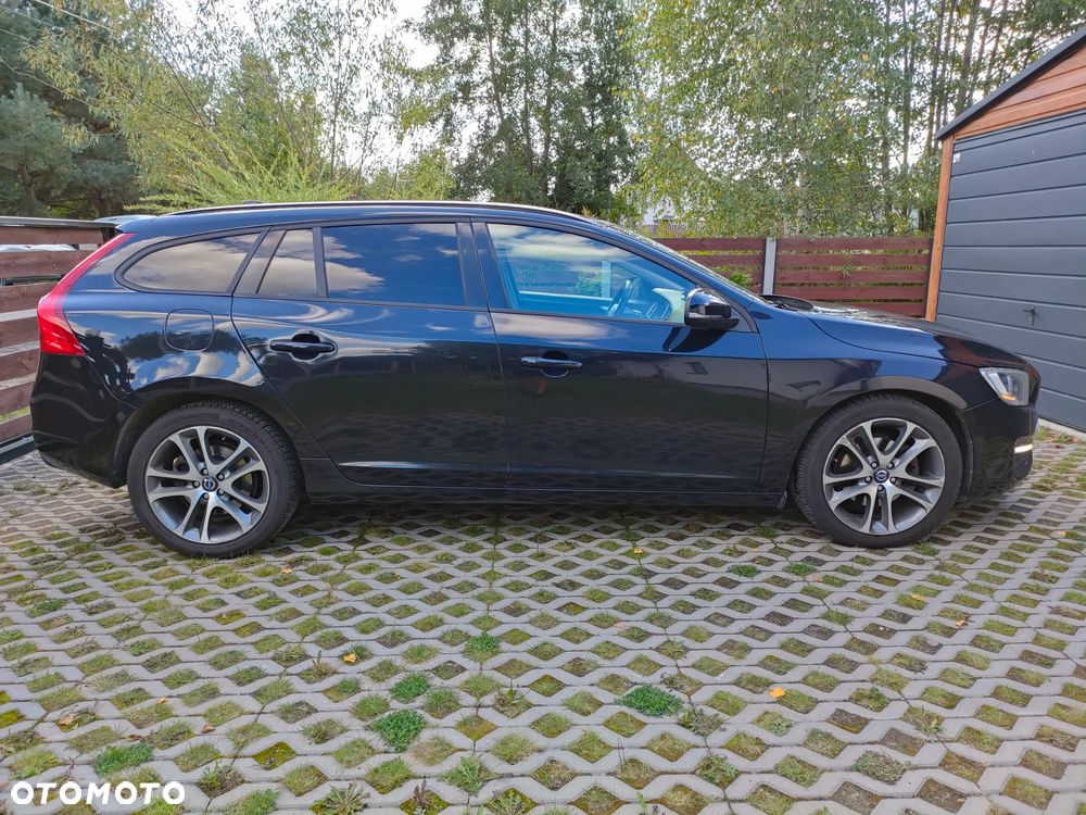 Volvo V60 D3 Base - 8