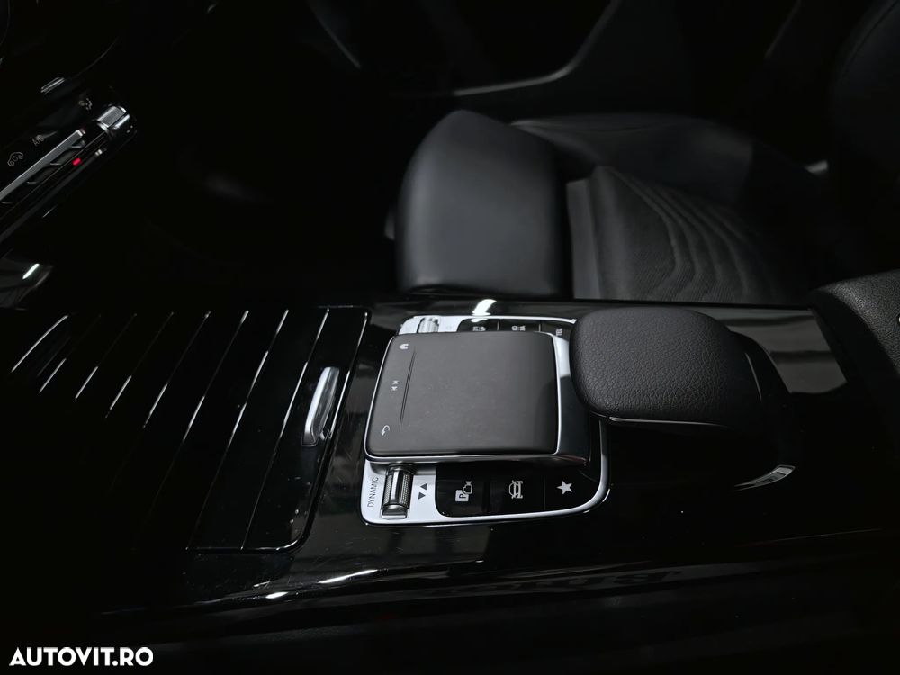 Mercedes-Benz A 180 d 7G-DCT - 30