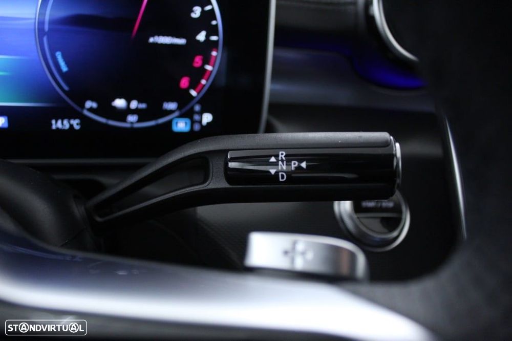 Mercedes-Benz C 300 de AMG Line - 26