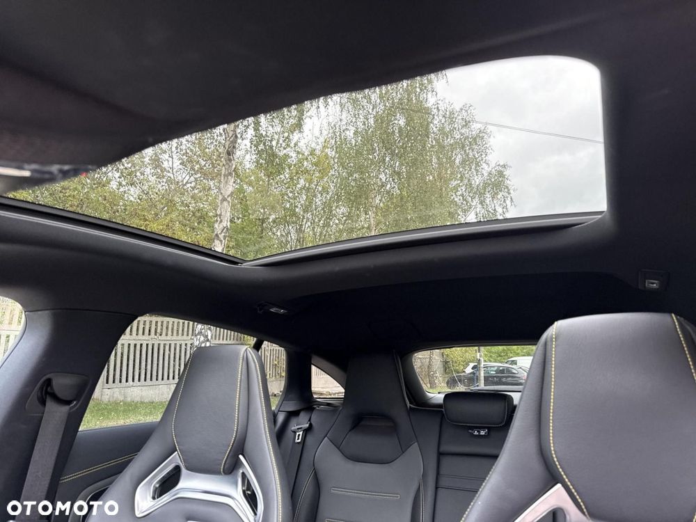 Mercedes-Benz CLA - 14