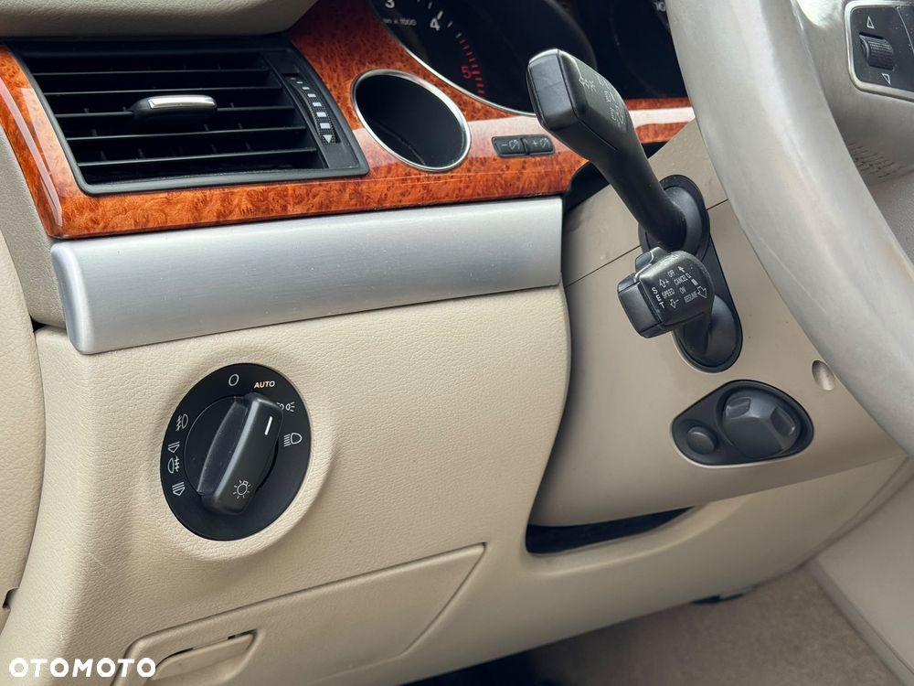 Audi A8 4.2 TDI DPF Quattro - 23