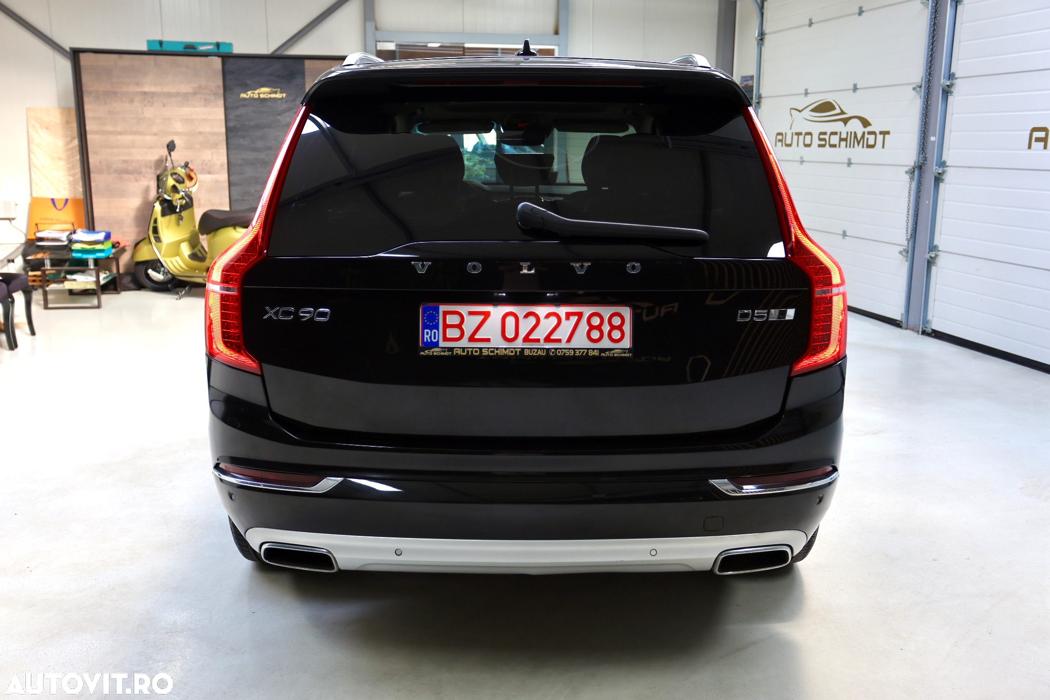 Volvo XC 90 D5 AWD Geartronic Inscription - 6