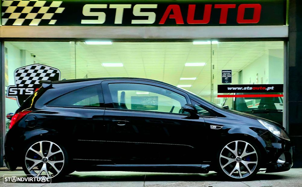 Opel Corsa 1.6 Turbo OPC - 12