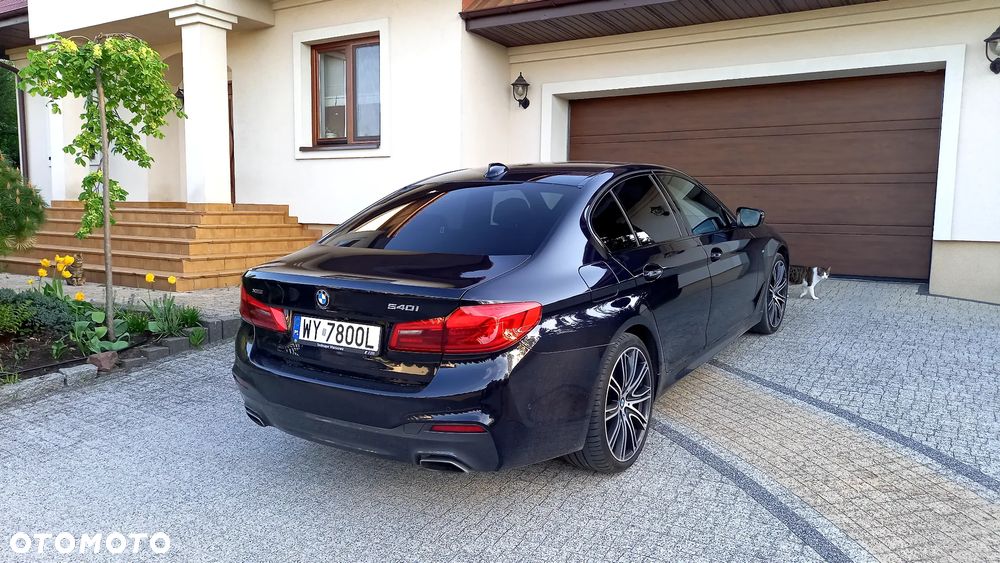 BMW Seria 5 540i xDrive - 2
