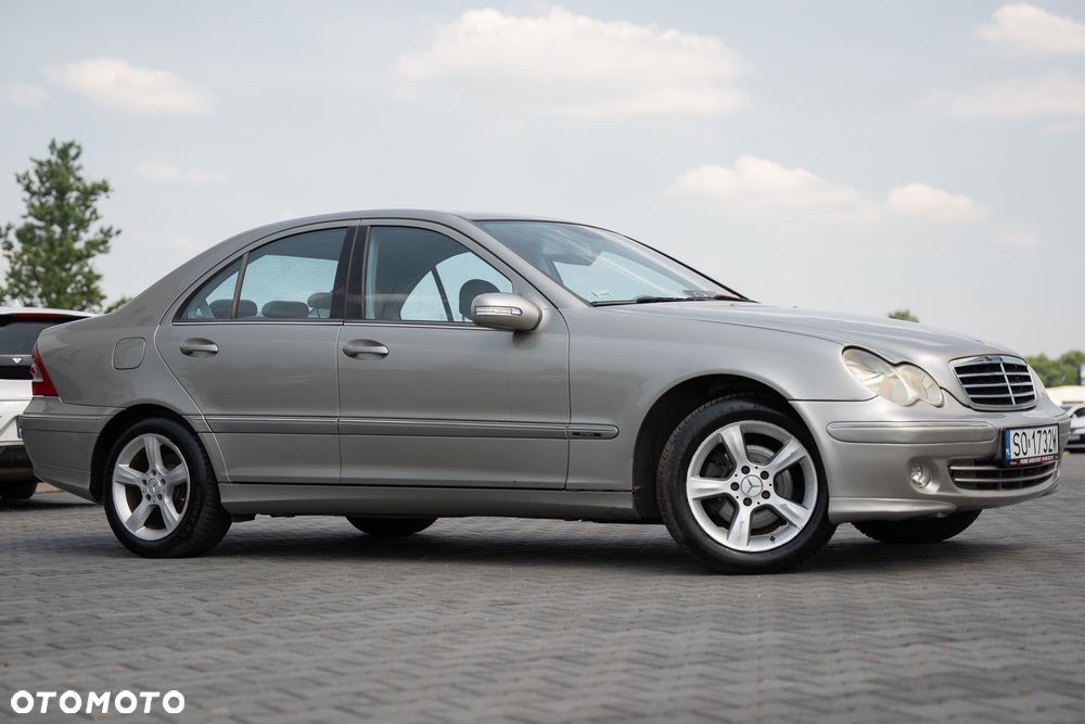 Mercedes-Benz Klasa C - 8