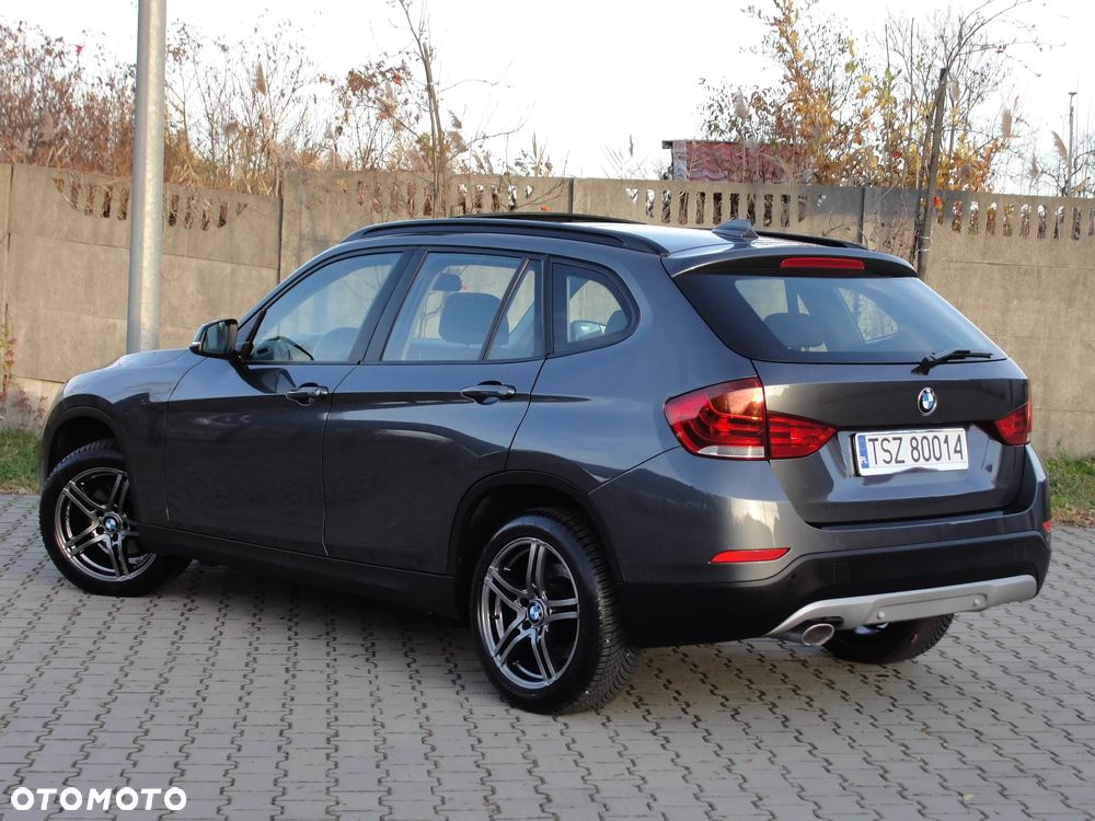 BMW X1 xDrive18d - 9