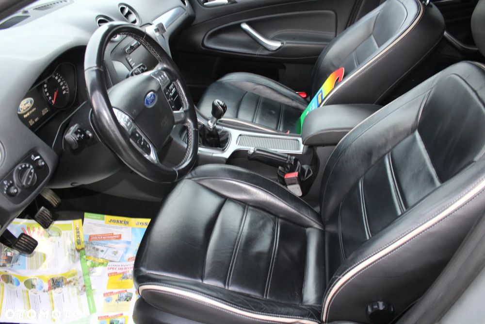 Ford Mondeo 2.0 TDCi Titanium X - 17