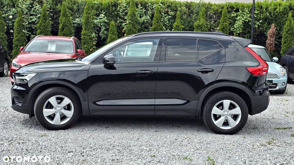 Volvo XC 40 D3 SCR Momentum Core - 4