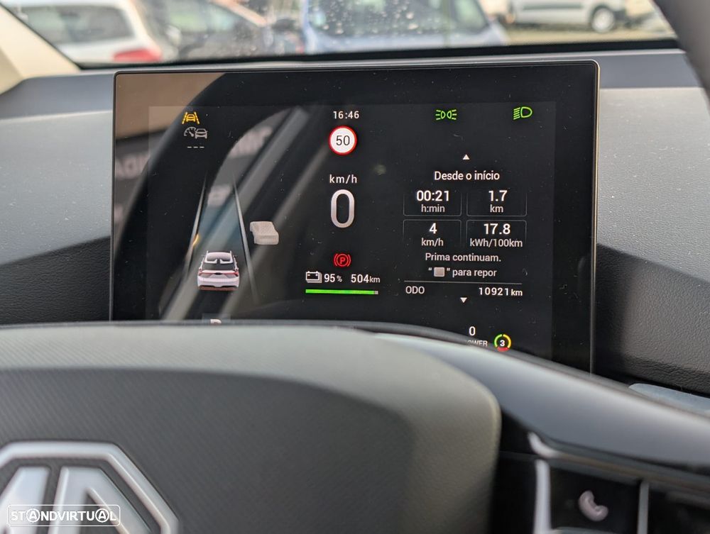 MG MG4 77 kWh Extended Range Luxury - 10