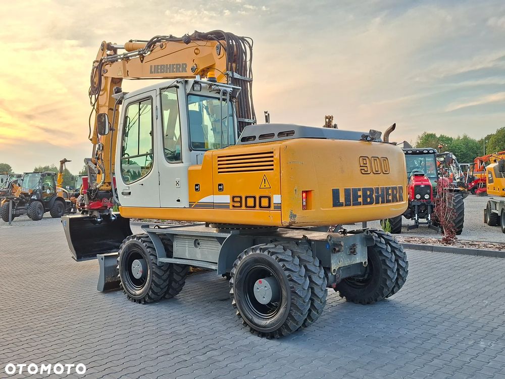 Liebherr A900C ROTOTILT - 3