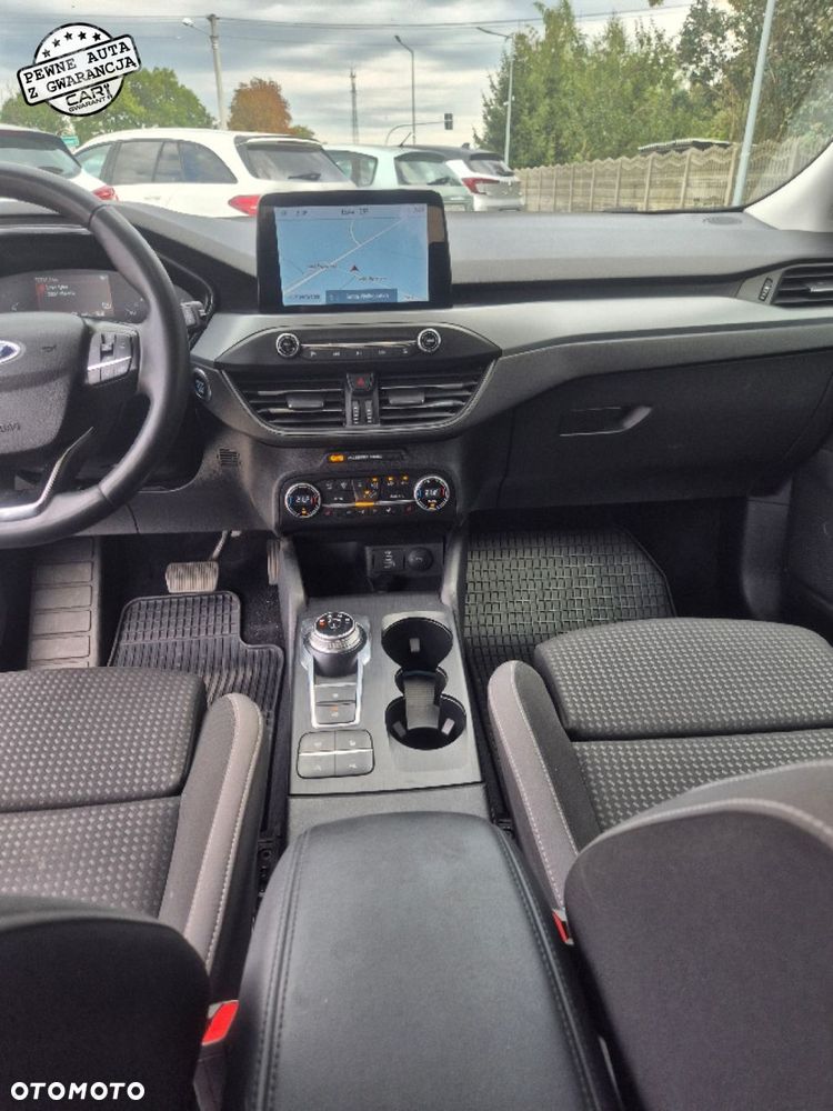 Ford Focus - 33