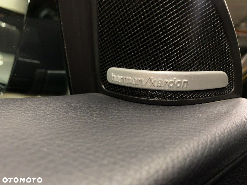 Mercedes-Benz CLA - 38