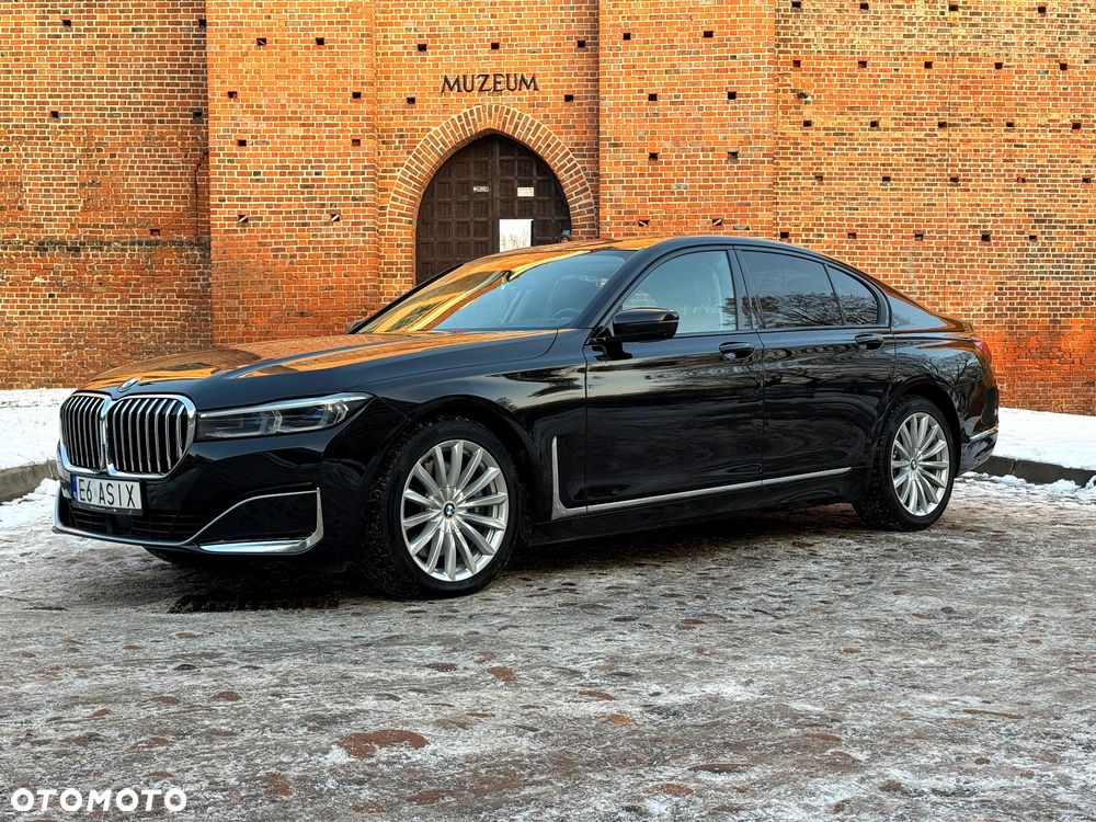BMW Seria 7 740d xDrive - 17