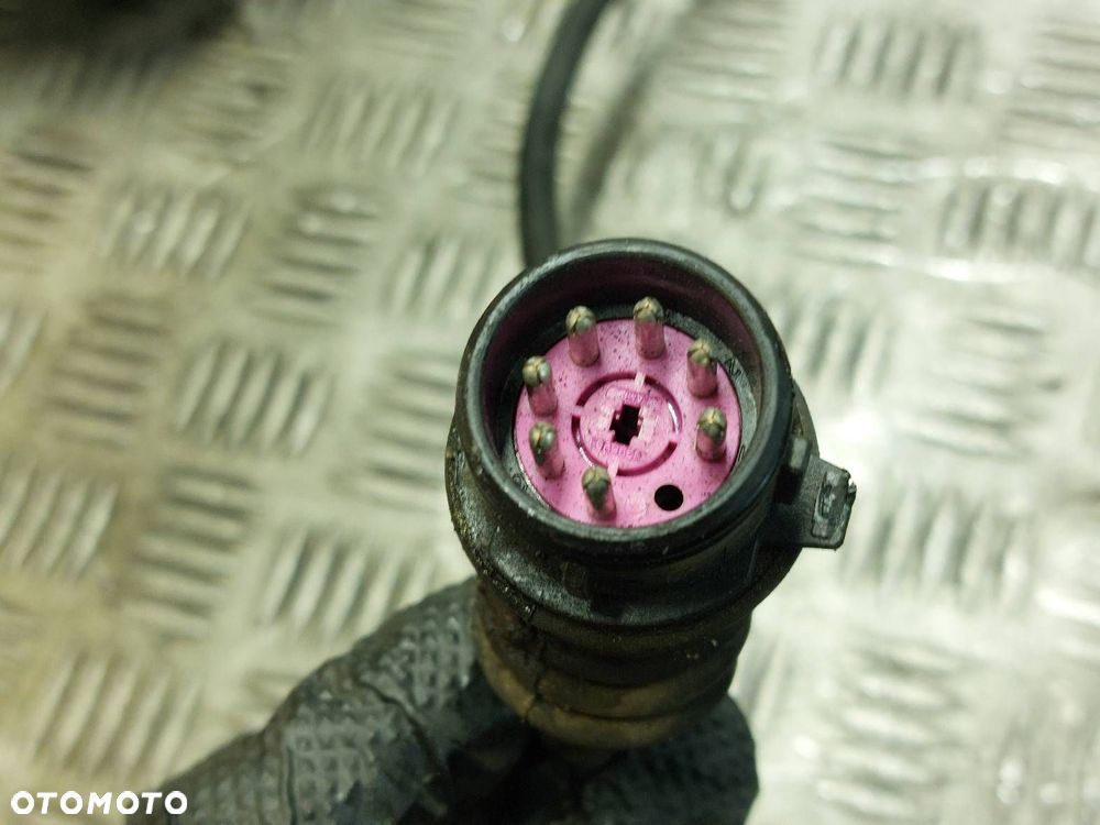 POMPA WTRYSKOWA USZKODZONA AUDI 80 B4 1.9 TDI 028130109J - 2