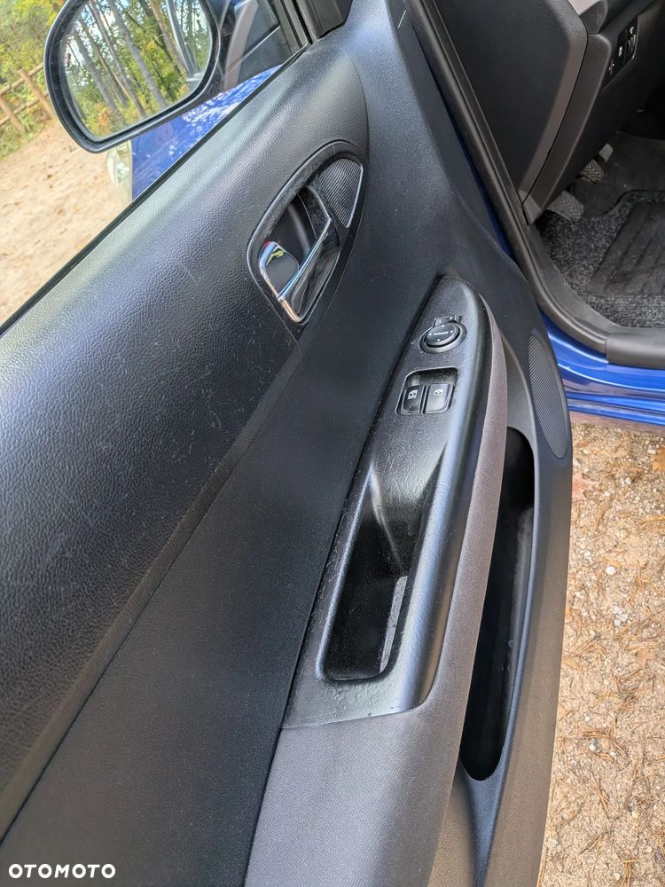 Hyundai i20 - 19