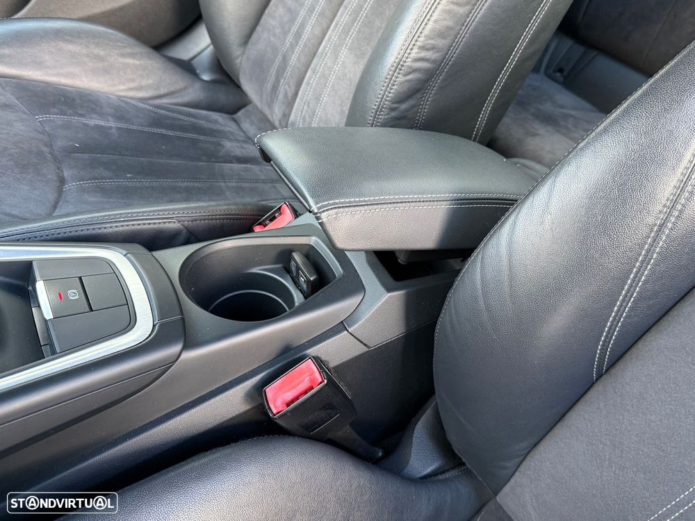 Audi TT Coupé 2.0 TDI S-line - 21