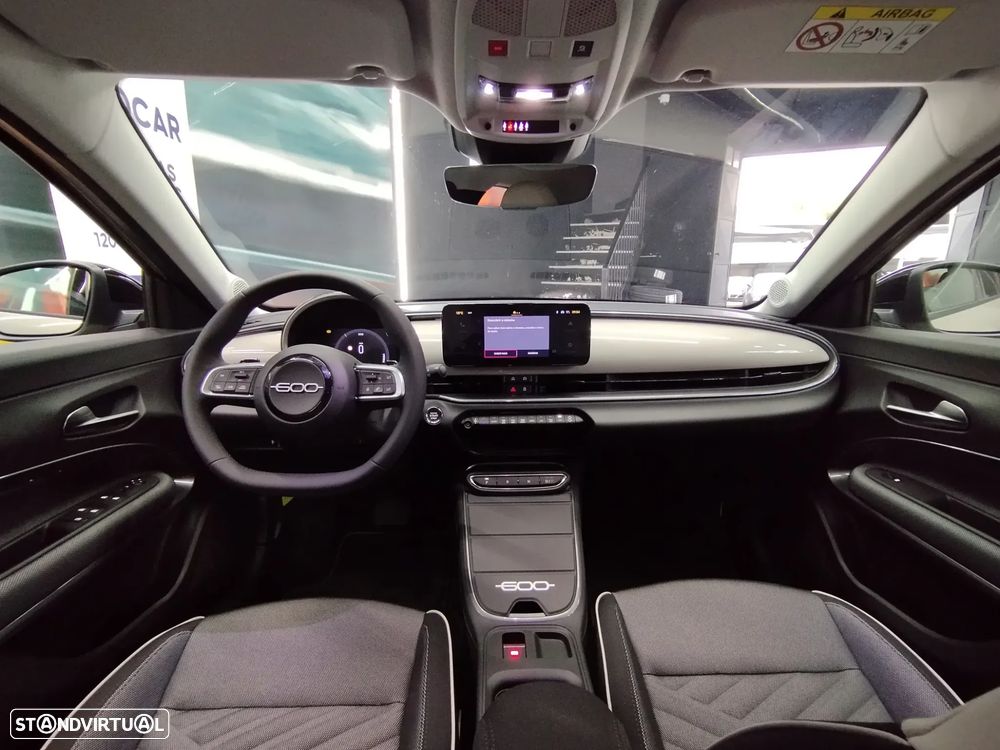 Fiat 600 1.2 Hybrid Icon - 16