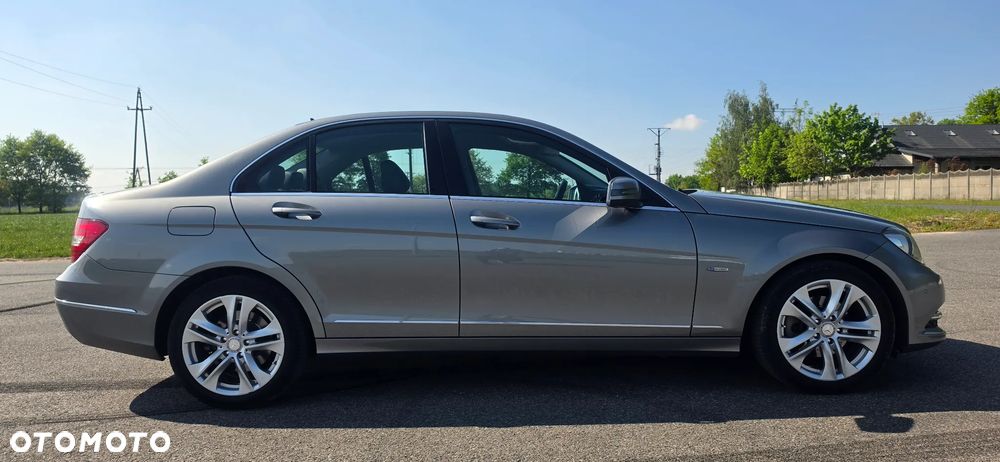 Mercedes-Benz Klasa C 220 CDI DPF Automatik BlueEFFICIENCY Avantgarde - 5