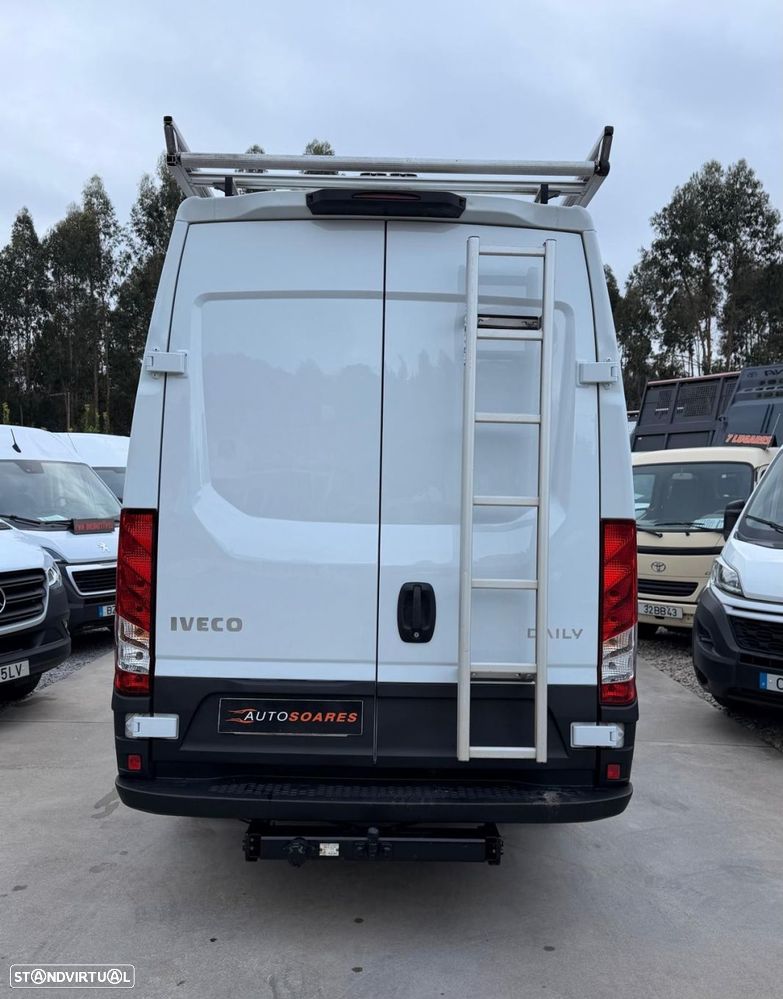 Iveco Daily 35-180 - 3.0 Rodado Duplo - 7