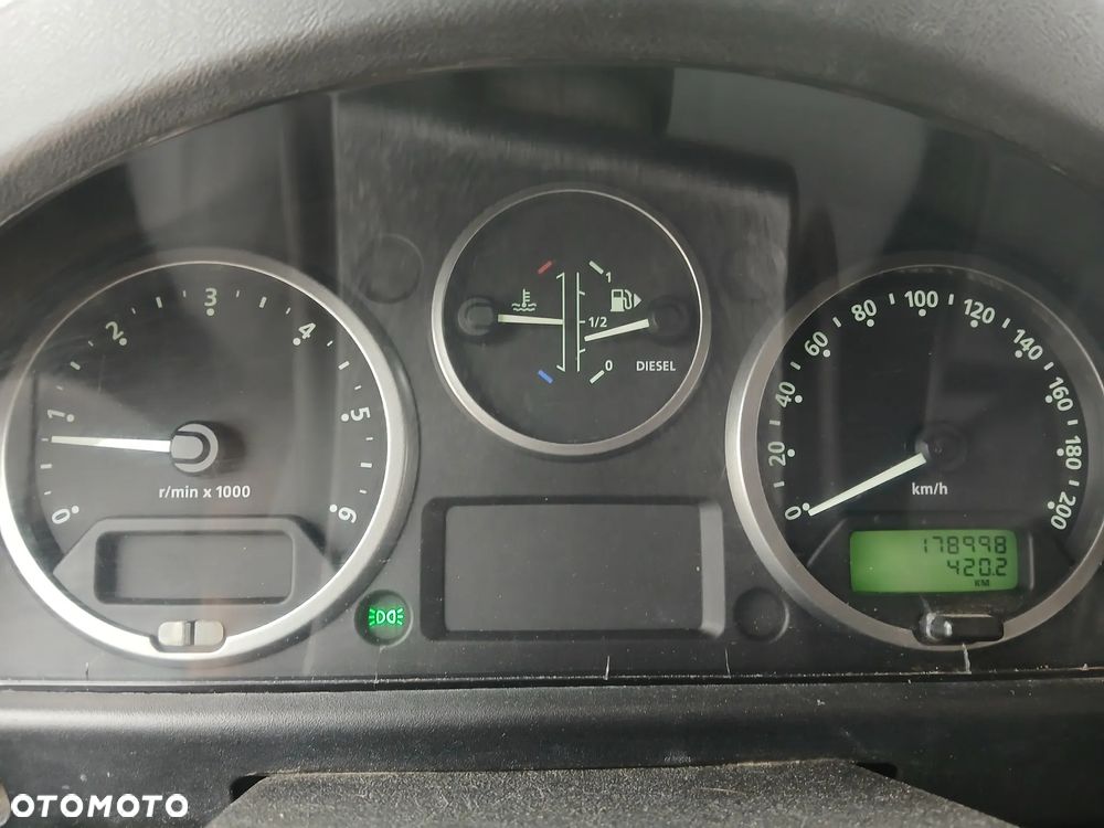 Land Rover Defender 90 2.4 TD4 S - 5