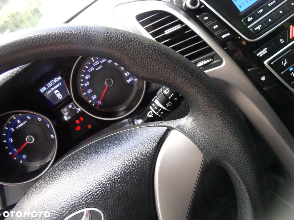 Hyundai i30 blue 1.4 Classic - 22
