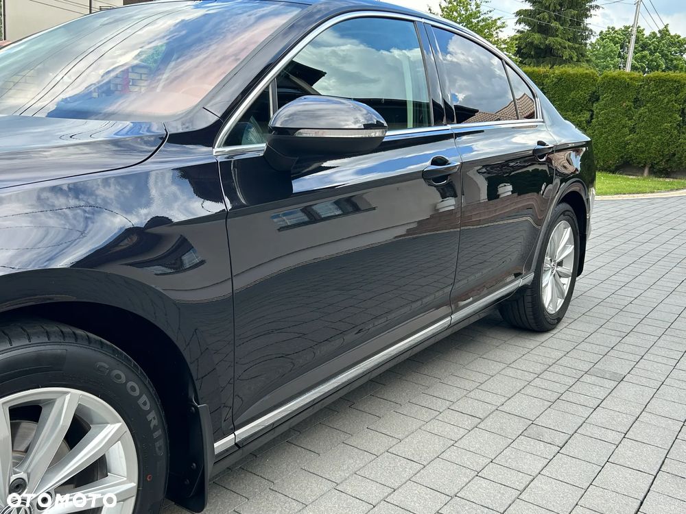 Volkswagen Passat 2.0 TDI BMT Highline DSG - 11