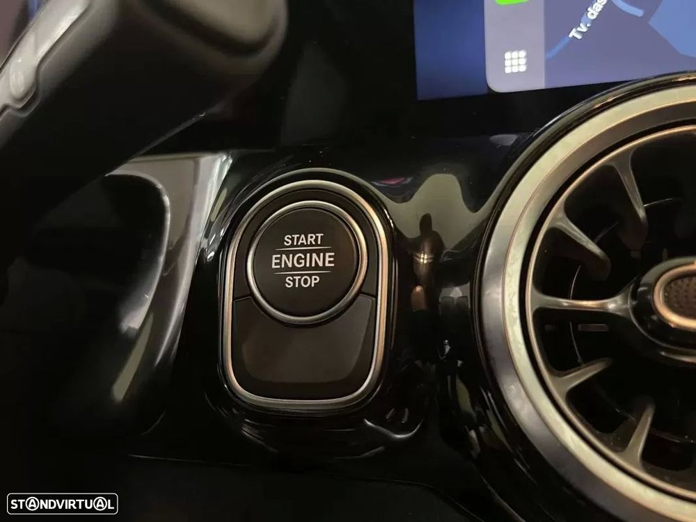 Mercedes-Benz GLA 250 e AMG Line - 52