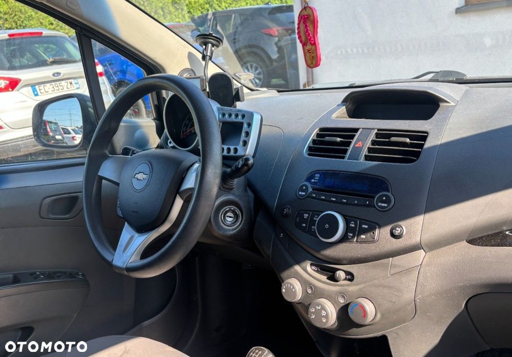 Chevrolet Spark 1.2 LS+ - 9