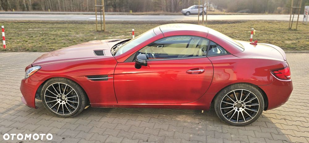 Mercedes-Benz SLC - 3