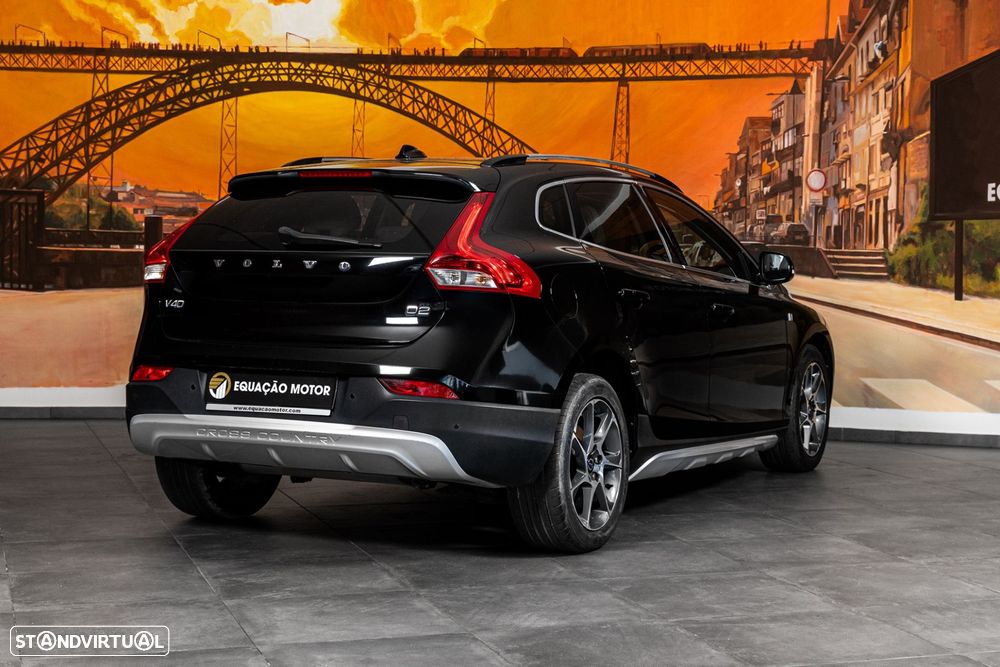 Volvo V40 Cross Country 2.0 D2 - 5