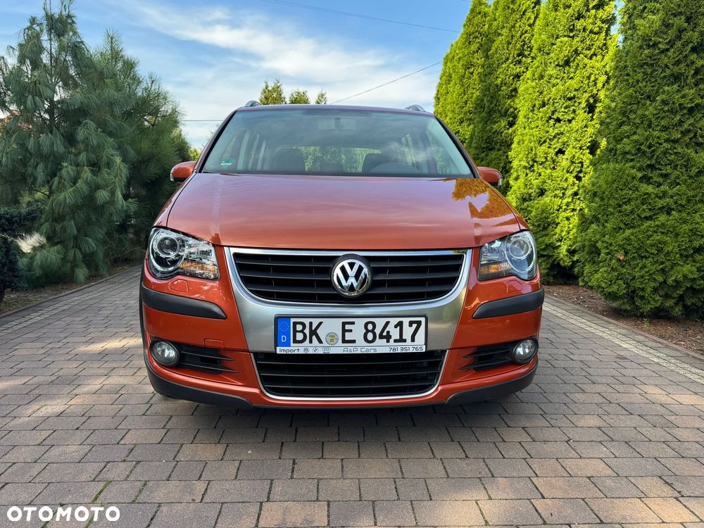 Volkswagen Touran 1.4 TSI Cross - 10