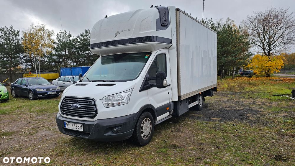 Ford Transit - 12