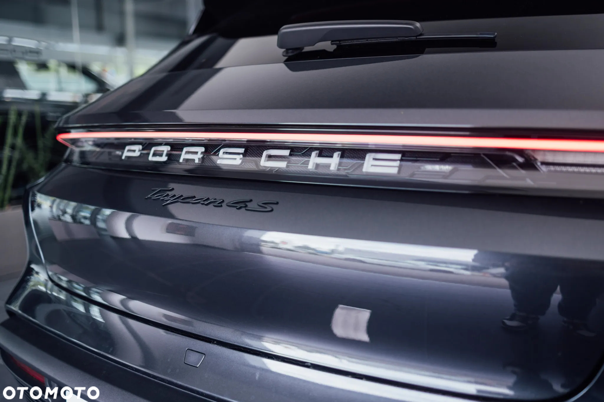 Porsche Taycan 4S Cross Turismo - 15