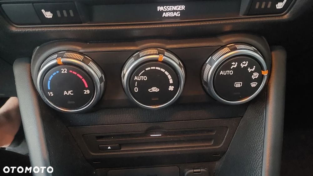 Mazda CX-3 SKYACTIV-G 121 FWD Signature+ - 10