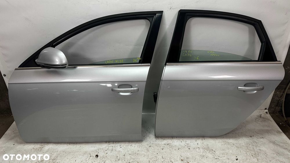 AUDI A4 B8 LX7W drzwi prawe przednie i tylne prawy przód i tył