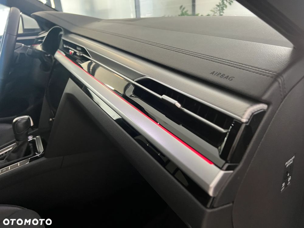 Volkswagen Arteon 2.0 TDI 4Motion R-Line DSG - 13